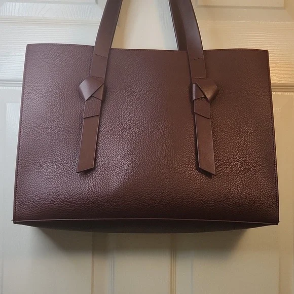 Rachel Zoe Burgandy Arialith in Bordo Vegan Leather Tote - Picture 4 of 9